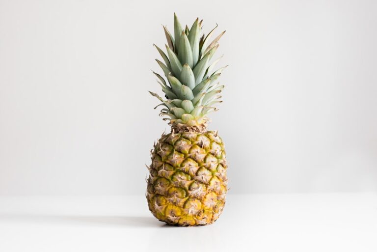 Buchanan’s Pineapple: A Tropical Twist to Your Whisky Experience